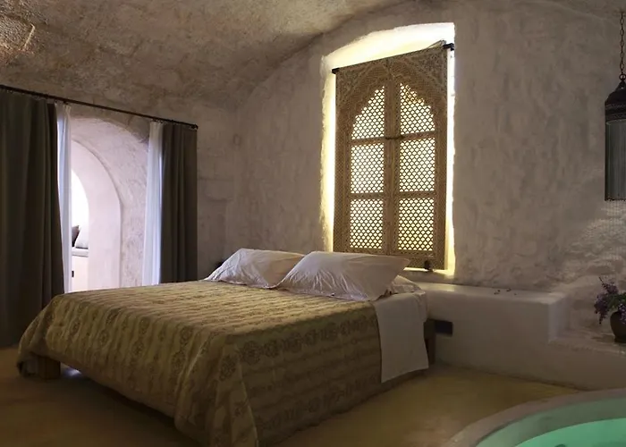 Apartahotel Dimore Santagaeta 4*